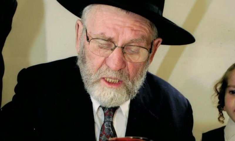 זקן חסידי דושינסקיא: הרה"ח ר' ראובן צבי בלוי ז"ל נפטר בגיל 99