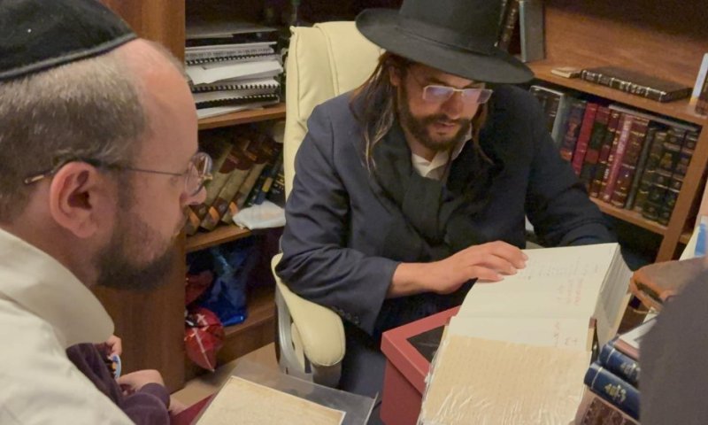מה אמר הינוקא לפרשן על התמודדותו היומיומית באולפני התקשורת?
