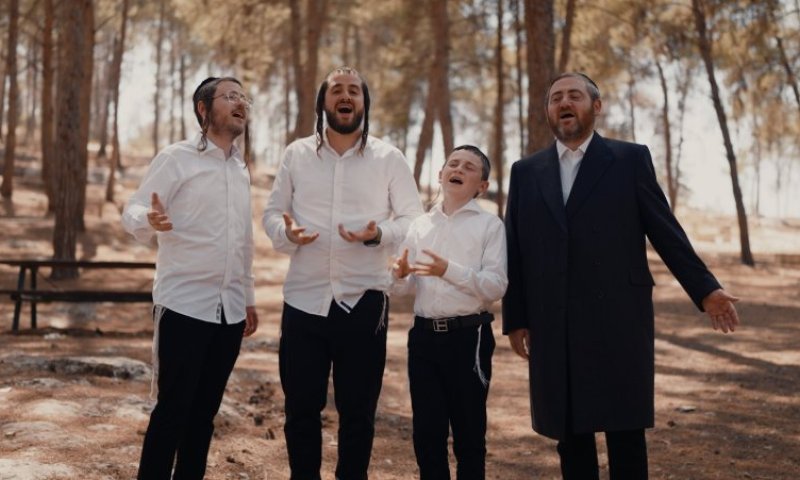 התעורר בבוקר עם ניגון בראש - והוא הפך ל"קשר תפילין"
