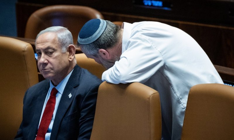 סערת חוק הריבונות והמתקפה של הרב טאו: "להסיר עול טראמפ מעלינו"