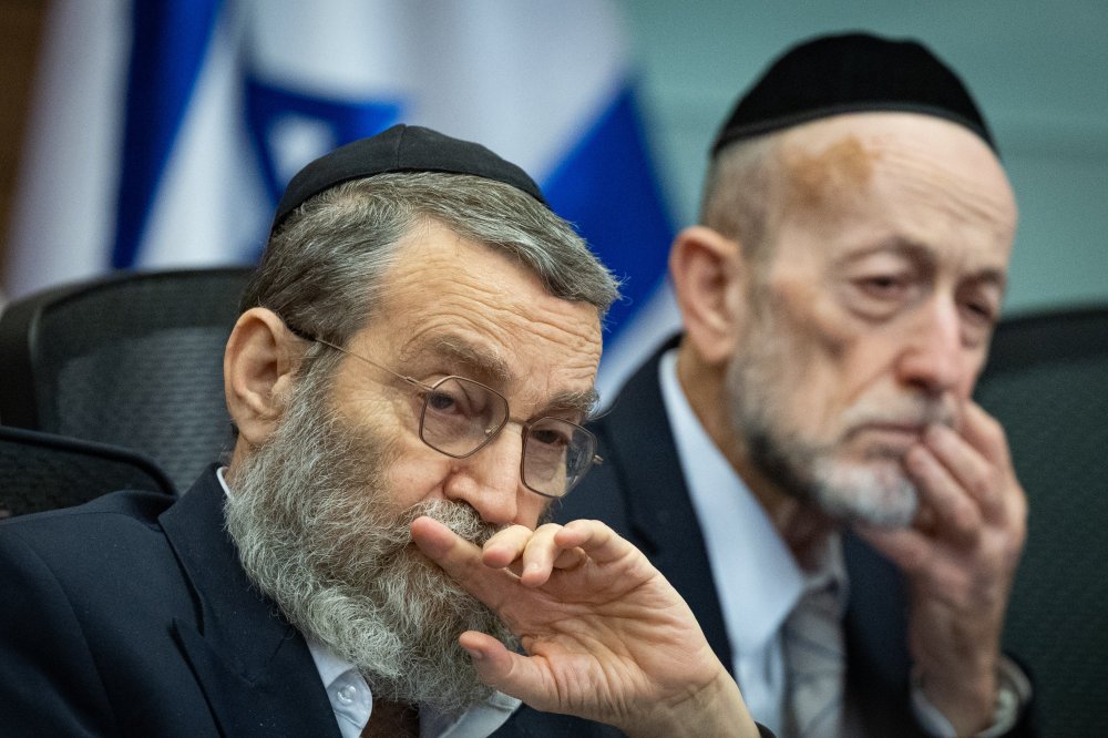 יונתן סינדל, פלאש 90