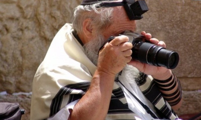 הדמות הירושלמית מהעיר העתיקה שהיה צלם הכותל ומייסד 'גל עיני'