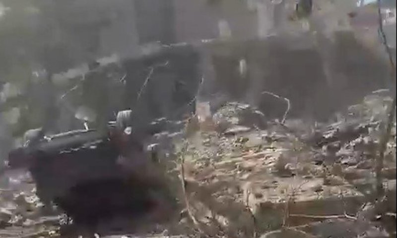 לאחר תקיפות צה"ל בלבנון: כך נראים הבוקר הרחובות בפאתי צור