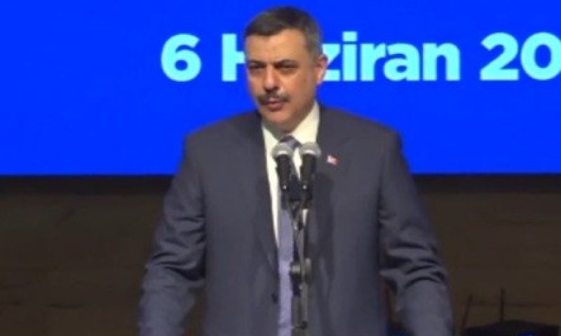 בטורקיה חיים בסרט: שר הפנים רמז - "נשלוט בירושלים"