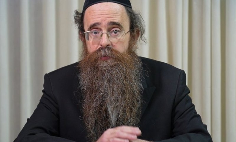 הגרב"צ אבא שאול מתחייב להתפלל עבורכם בציון זקינו הקדוש בעל ה'אור לציון'