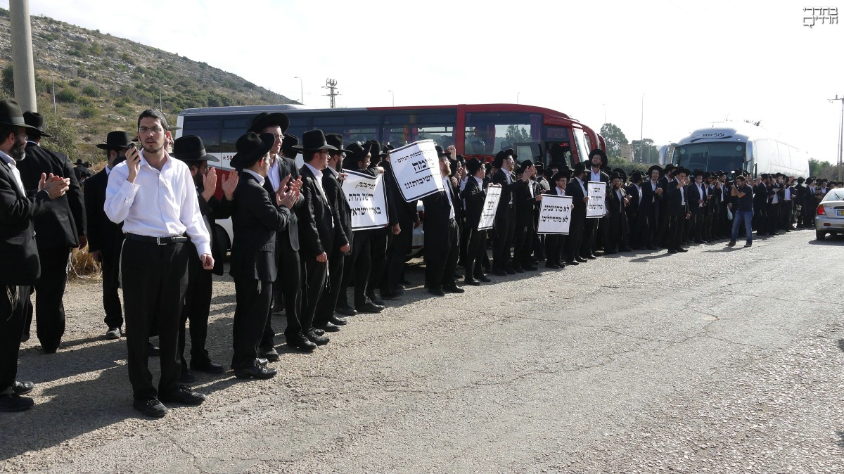 עצרות הגיוס נגד כליאת הבחורים. צילום: חדשות 24