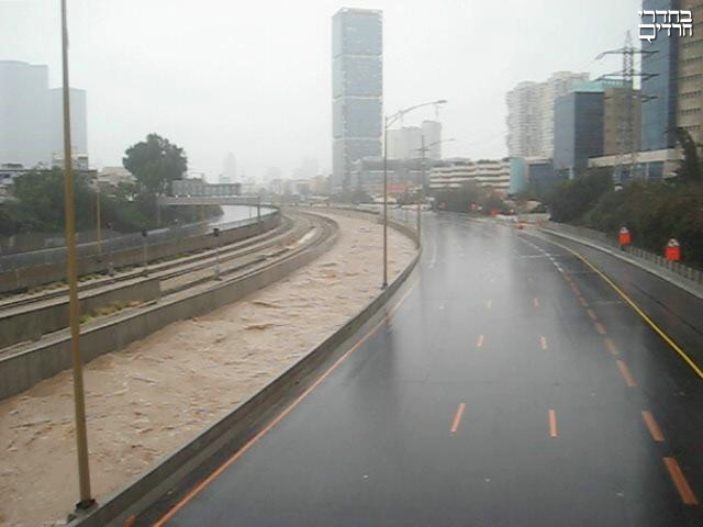 נתיבי איילון. צילום: ליאור וייץ