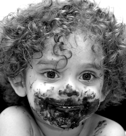 ילד מרוח מאוכל - צילום: אילנית - פוטו לייט