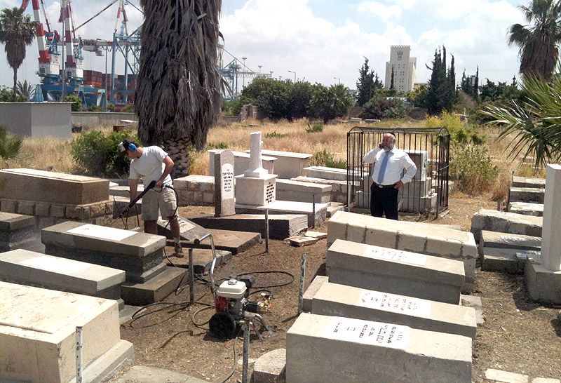 היה או לא היה? בית עלמין (צילום: ארכיון בחדרי חרדים)