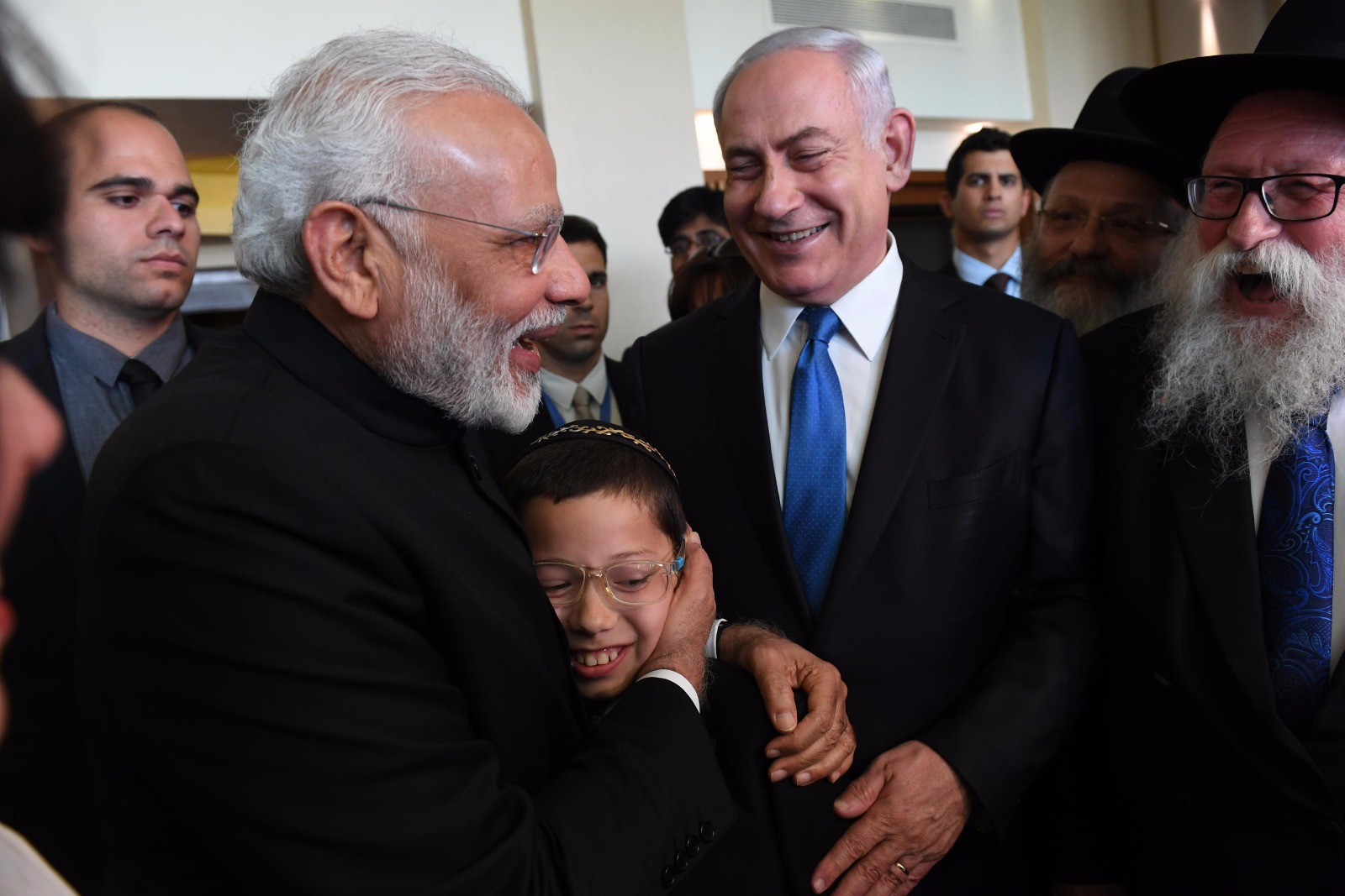 הולצברג עם ראש ממשלת הודו בביקורו בישראל