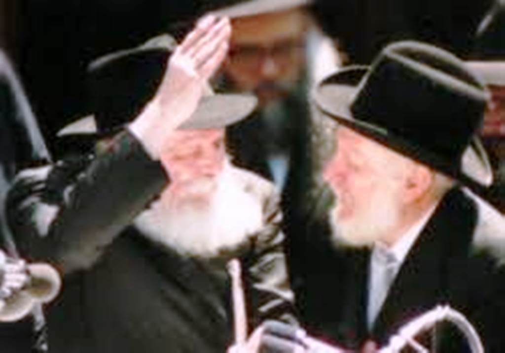הרב יעקב יהודה העכט עם הרבי מליובאויטש