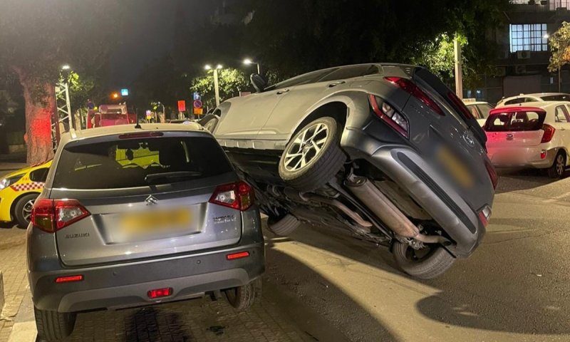 הקטין נטל את המפתחות ללא רשות - והתהפך עם הרכב