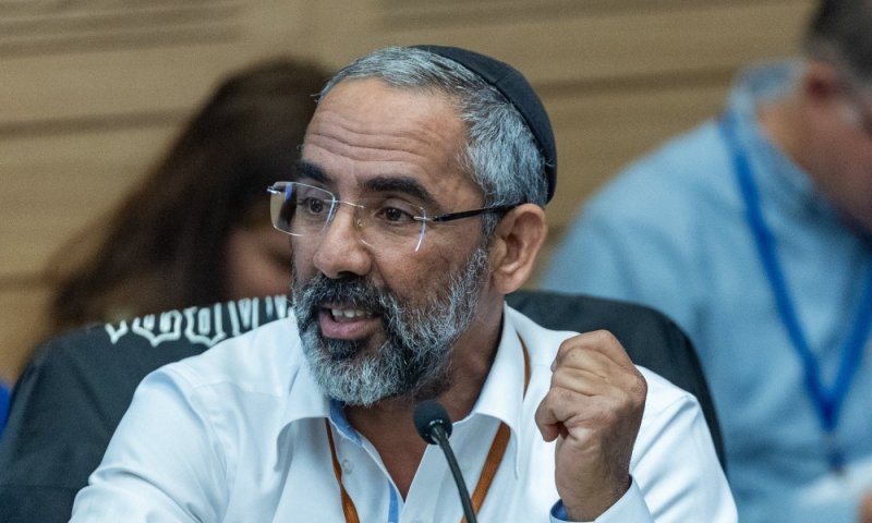 רפי קדושים עורר סערה: "הנערים לא התכוונו להרוג, רק לדקור"