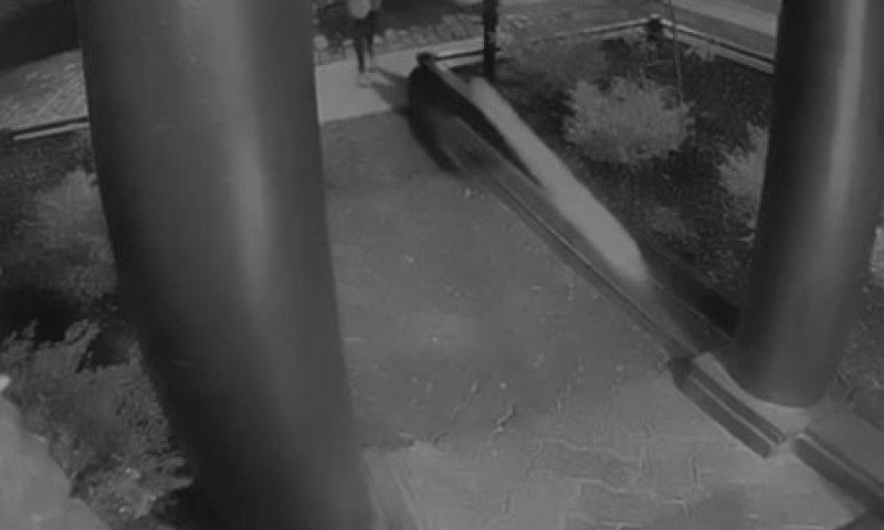 התקפת שנאה בטורונטו: אדם זרק ביצים על מרכז יהודי תוך כדי קריאות איום לרצח