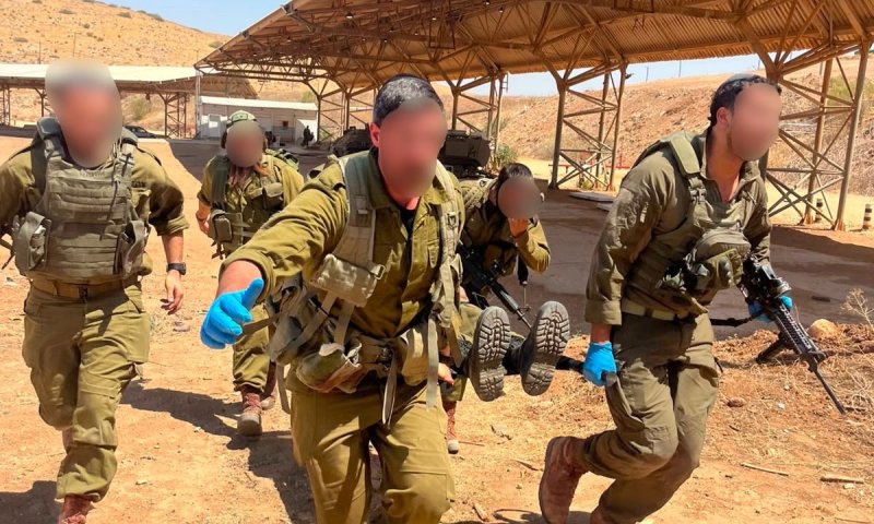 חרפה בצה"ל: לוחמים דתיים סירבו לצאת למשימה עם פרמדיקית ורותקו לבסיס