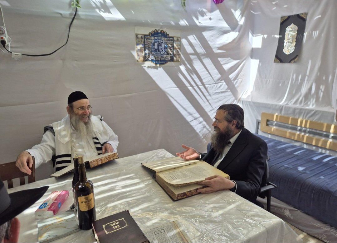 באדיבות המצלם
