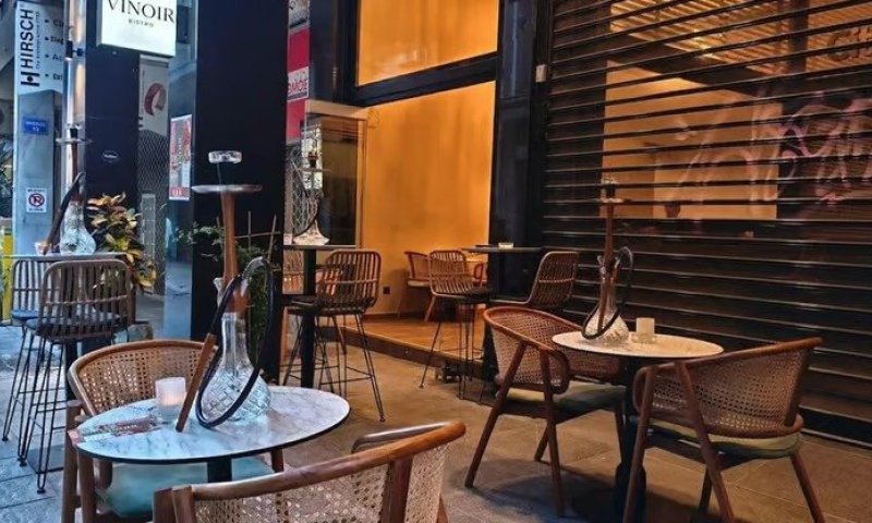 ישראלית גורשה ממסעדה לאחר שהתגלה מוצאה