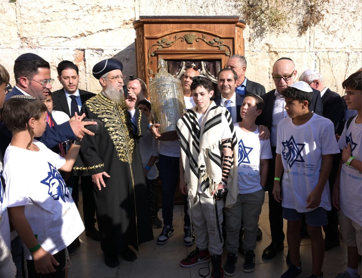 אבי חיון