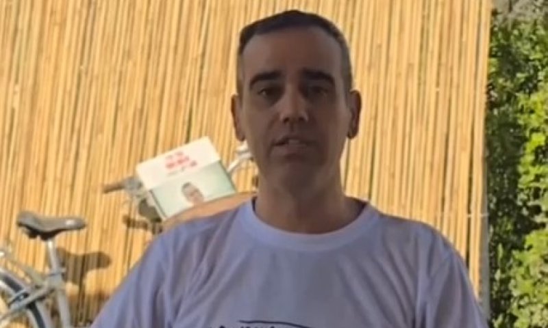 המסר של שורד השבי עמרי מירן: "אני חופשי, בבית, עם משפחתי"