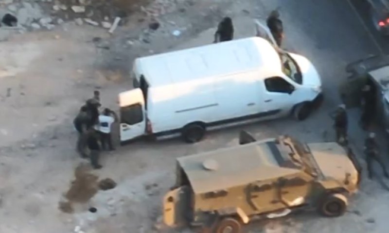 אופנוע של חייל נגנב דקות לאחר התאונה: כך נתפסו הגנבים &bull; צפו