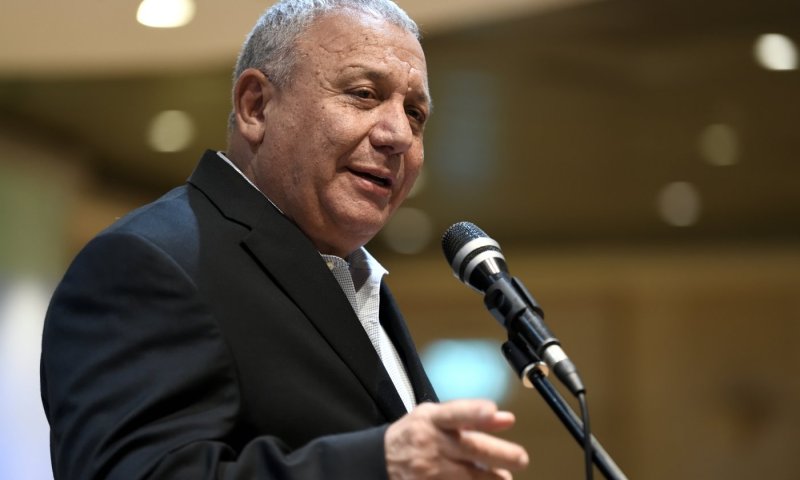 איזנקוט דורש לחקור את נתניהו בחשד שמסר מידע כוזב על 7 באוקטובר