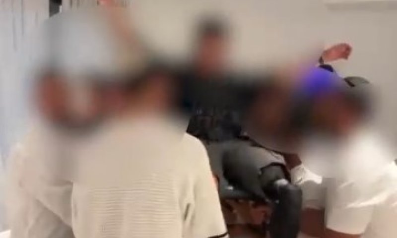 למרות הפציעה הקשה: חיילים חגגו לחברם יום הולדת 21
