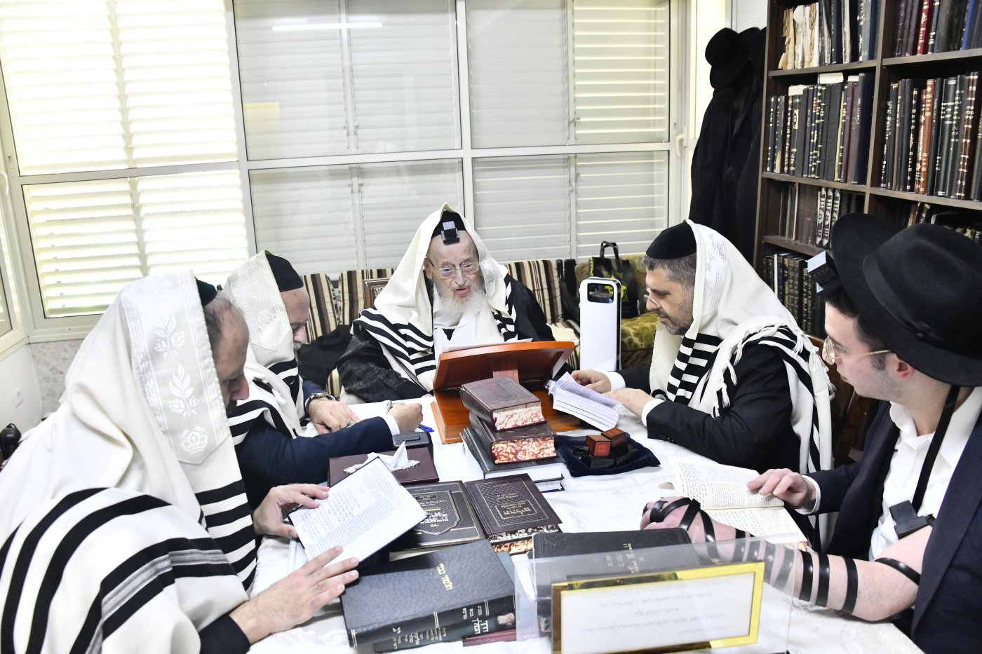 שוקי לרר