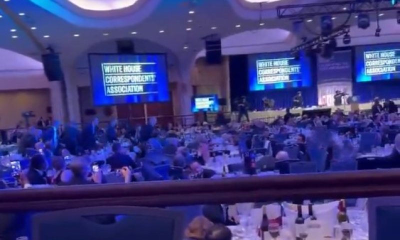 "הסתתרנו מתחת לשולחנות, הייתה המון בהלה": דוברת השגרירות הישראלית משחזרת את רגעי הירי בבית הלבן