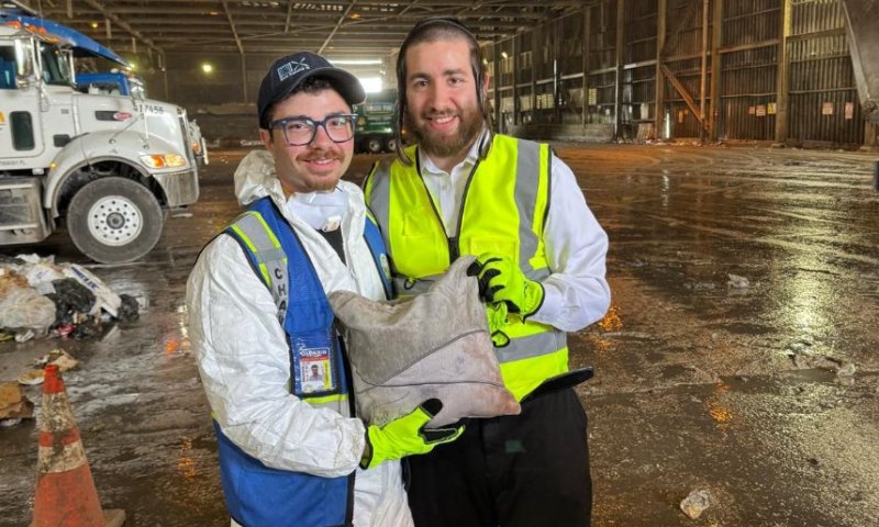 טלית ותפילין שאבדו לגבר מניו יורק נמצאו בפח אשפה בשדה תעופה