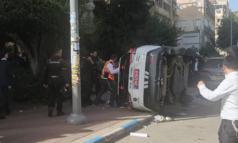 בן 19 מביתר עילית: נעצר חשוד בהפיכת הניידת בבני ברק