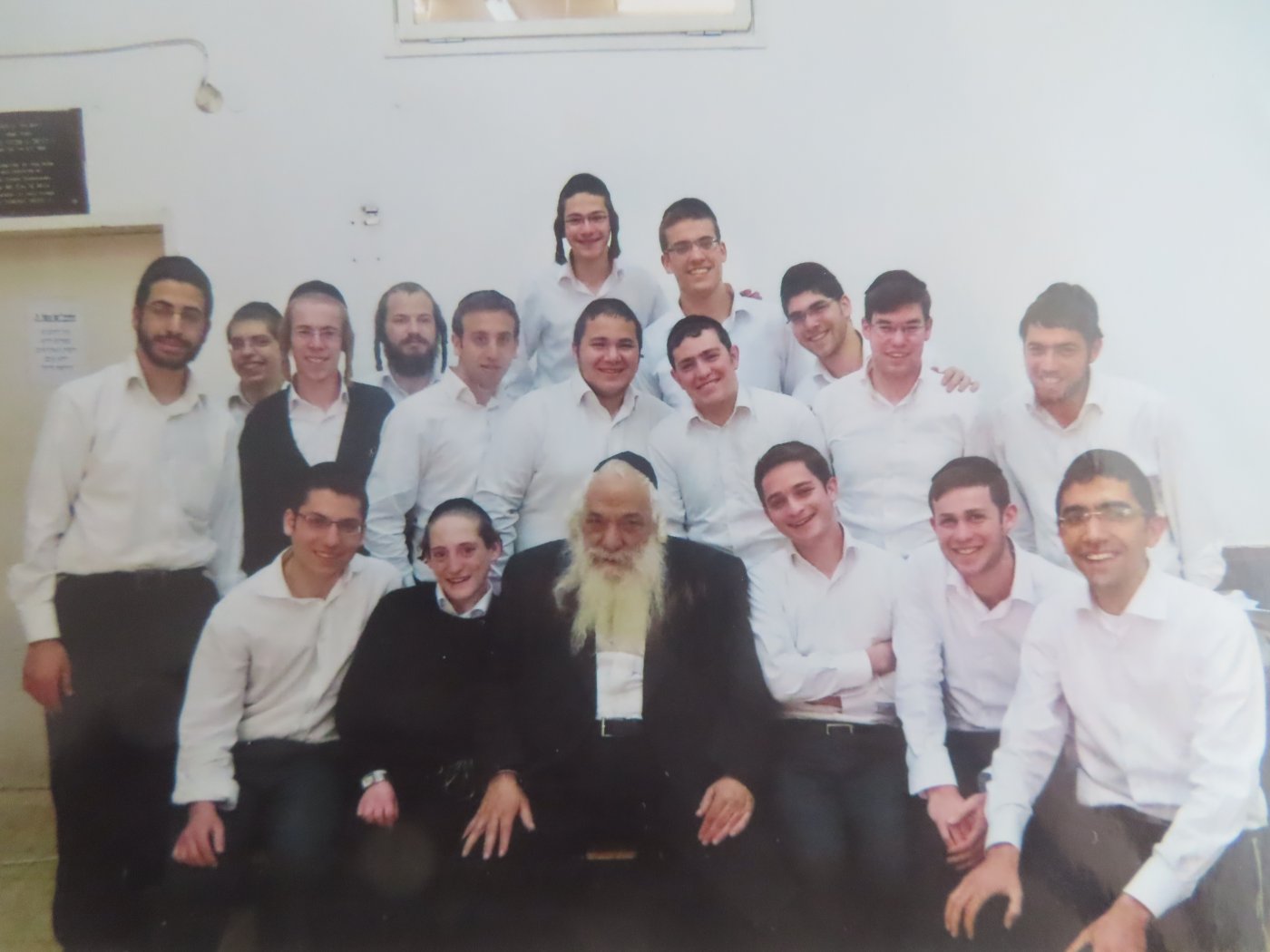 באדיבות המצלם