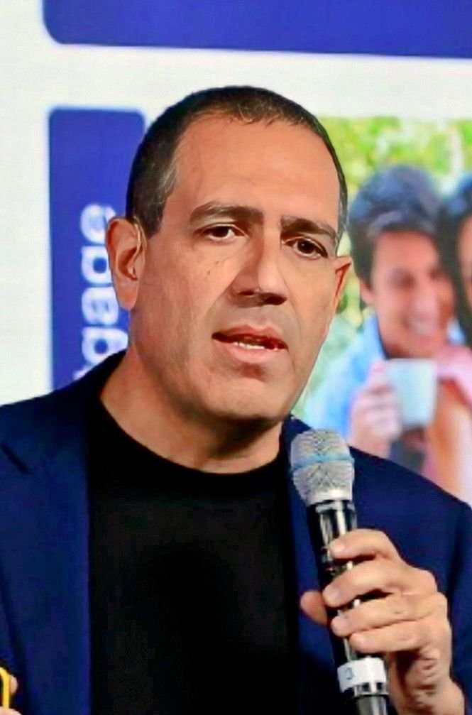 יחצ