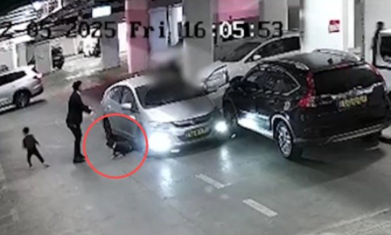 הילד שנדרס ויצא הולך: הדרמה שתועדה בחניון בבני ברק