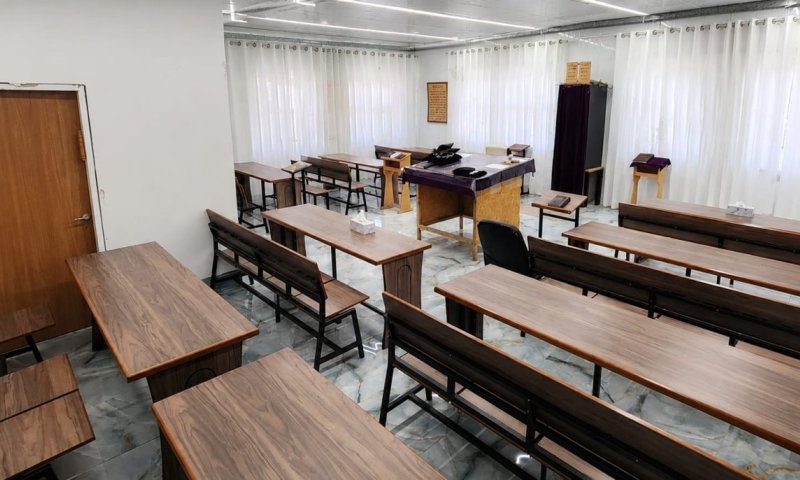 חריג: חברי ועד היישוב מעלה עמוס מקדמים את הריסת בית הכנסת "בעל שם טוב"