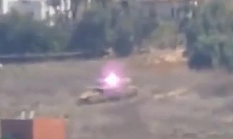"קרני הלייזר" עוררו תהיות בלבנון, כעת נחשף הטנק