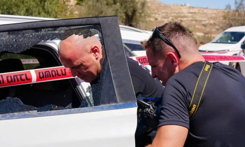 "פשוט חיכינו שהמחבל יגיע": הניצולים מהפיגוע משחזרים את רגעי האימה