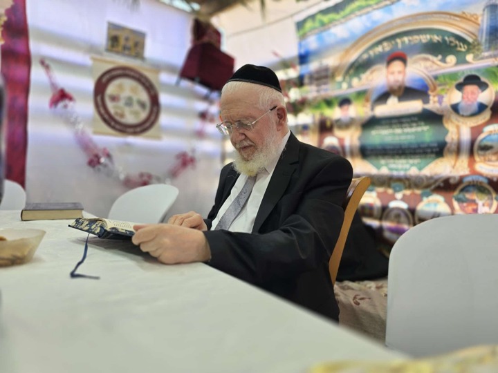 מושיק