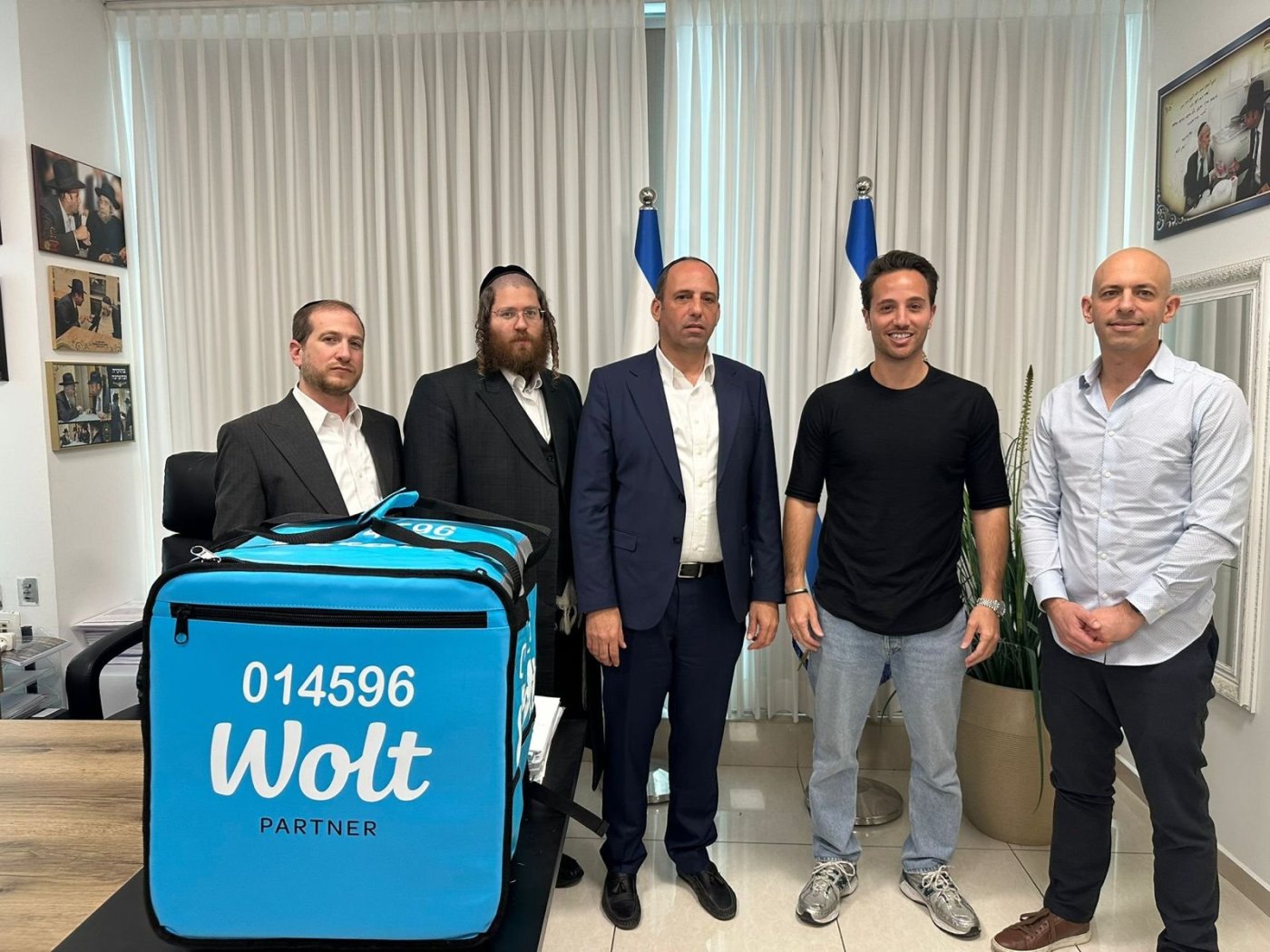 יח"צ