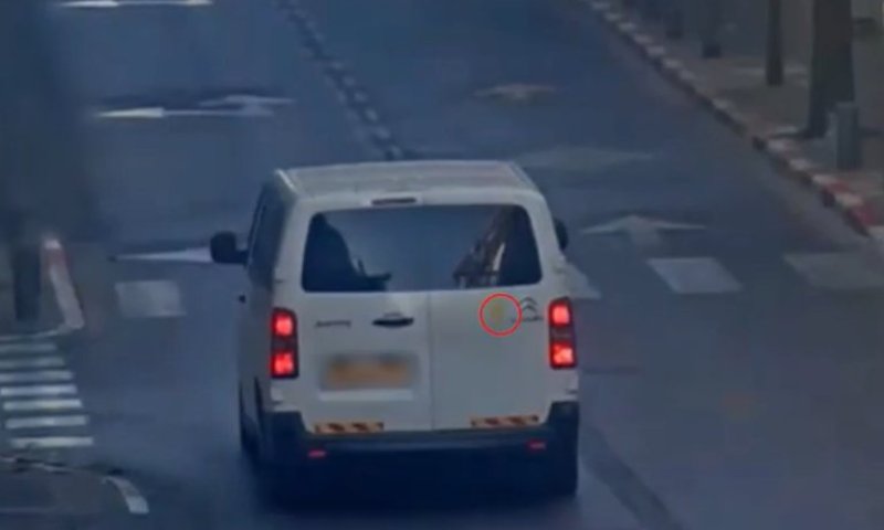 קיבל הקלה בעונש על עבירה אחרת - והסיע את המחבל לתל אביב