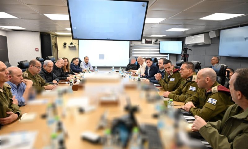 דיווח: המתווכות פועלות להאיץ שחרור שישה חטופים חיים בשלב א'