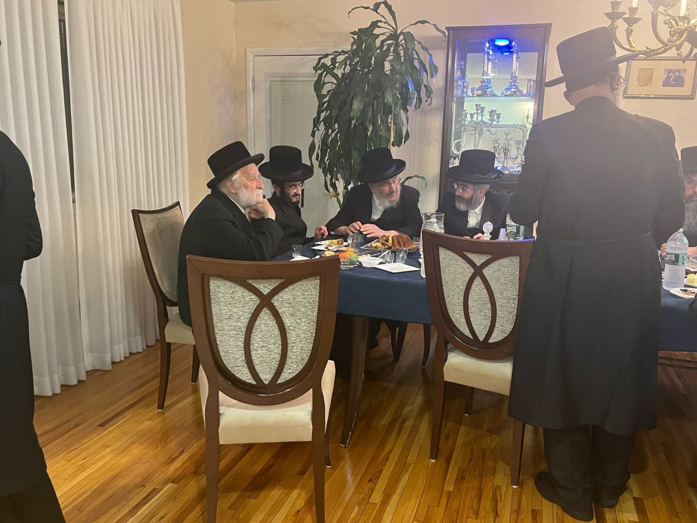 באדיבות המצלם