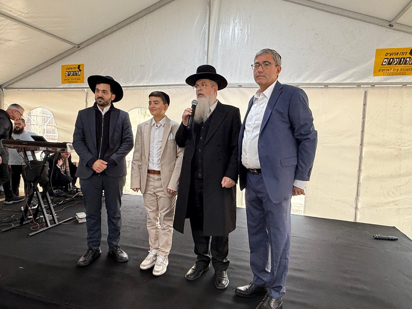 באדיבות המצלם