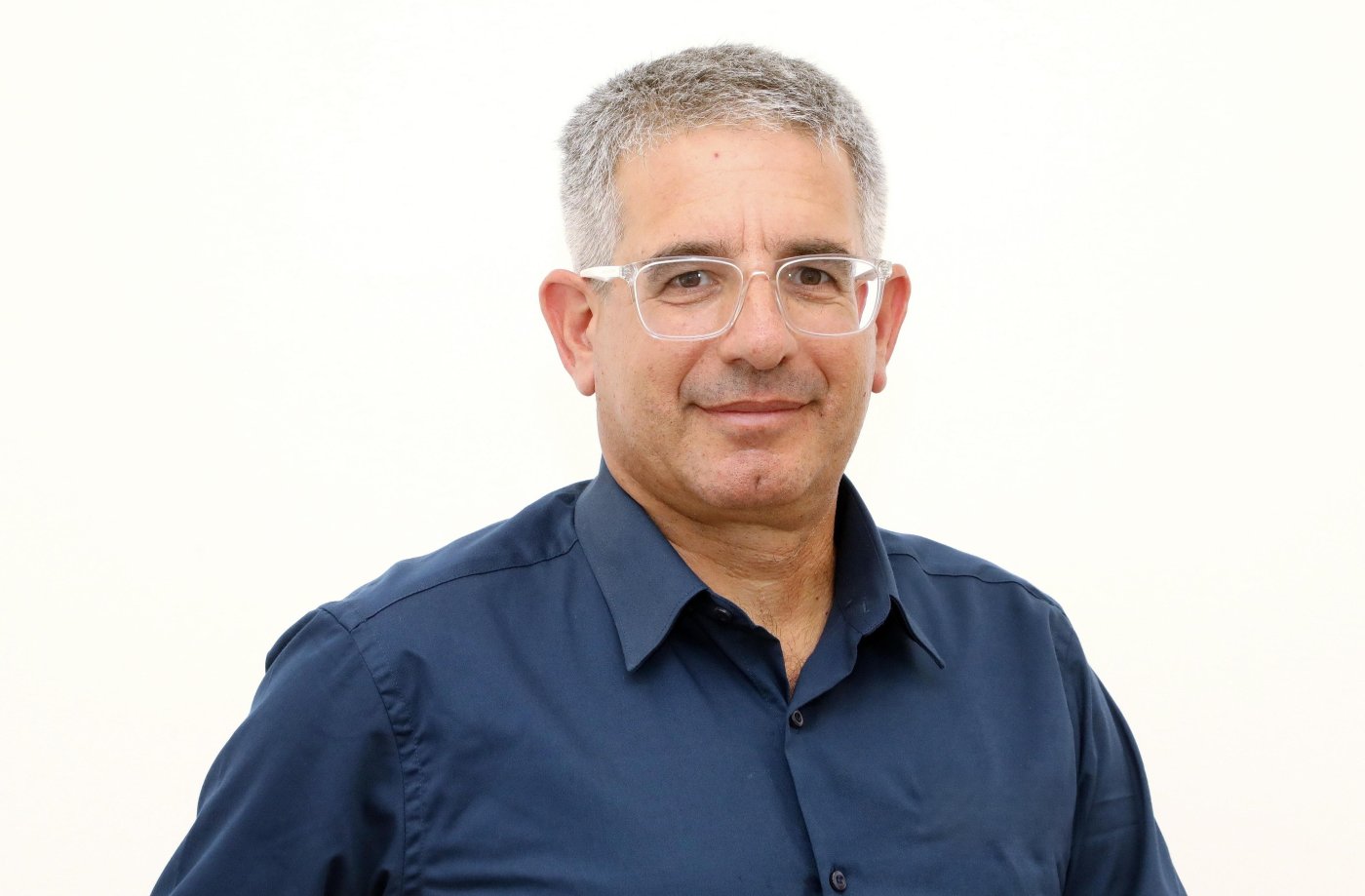ניב קנטור