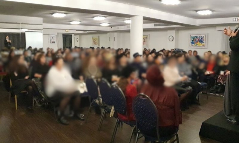 "גם משפחות דתיות נהרסות"; יד לאחים במסע הרצאות נרחב בצרפת למניעת התבוללות