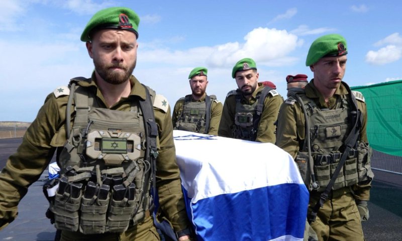 בלתי נתפס: חמאס הטמין חומרי תעמולה בתוך ארונות החללים