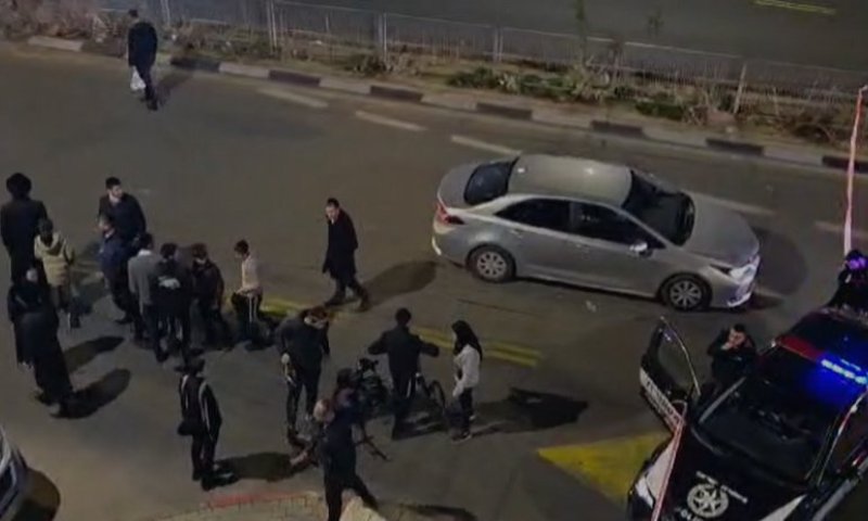 חפץ חשוד נמצא באופנוע בבני ברק, ציר ז'בוטינסקי נחסם 