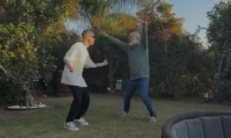 תיעוד מיוחד: עומר ונקרט ששוחרר משבי חמאס רוקד עם אביו