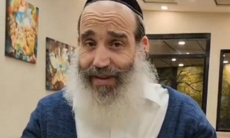 הרב פנגר חושף: למה ביקשה אסתר המלכה "כתבוני לדורות"?