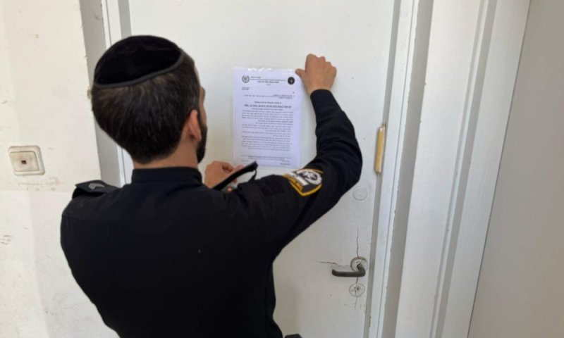 אתר בנייה בבני ברק נסגר: השוטרים פשטו וגילו שב"חים