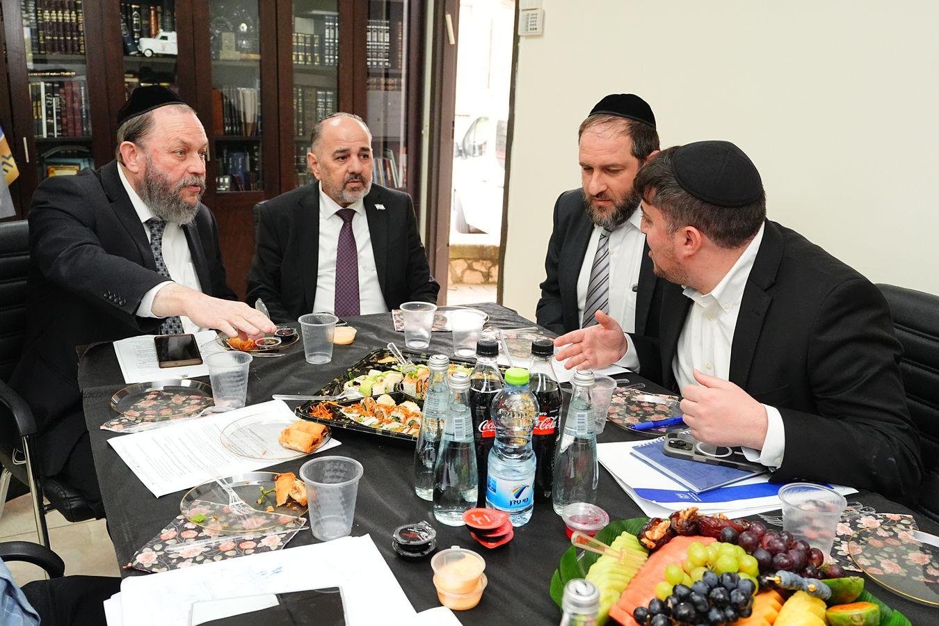 באדיבות המצלם
